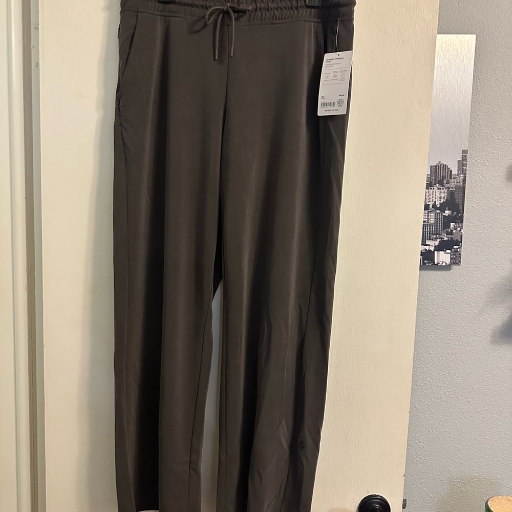 Athleta Seasoft straight leg Pants